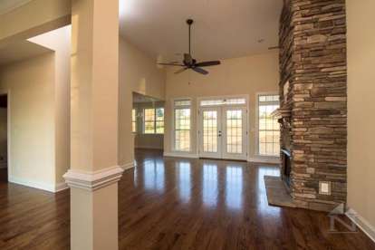 Traditional House Plan #8594-00369 Additional Photo