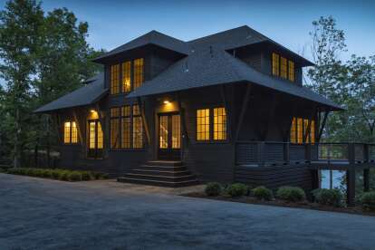 Lake Front House Plan #1070-00274 Build Photo