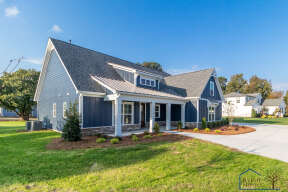 Modern Farmhouse House Plan #009-00289 Build Photo