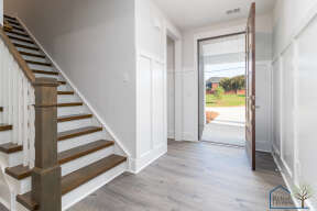 Modern Farmhouse House Plan #009-00289 Build Photo