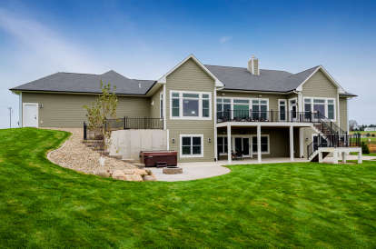Ranch House Plan #1020-00344 Elevation Photo