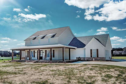 Modern Farmhouse House Plan #9279-00003 Elevation Photo