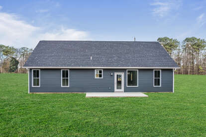 Modern Farmhouse House Plan #041-00211 Build Photo