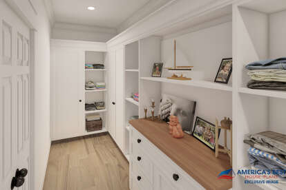 Modern Farmhouse House Plan #041-00213 Additional Photo