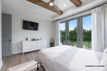 Modern Farmhouse House Plan #9401-00108 Build Photo