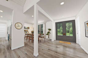 Modern Farmhouse House Plan #2559-00839 Additional Photo