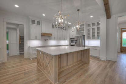 Modern Farmhouse House Plan #041-00222 Build Photo