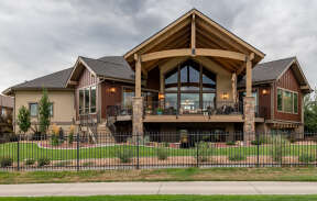 Craftsman House Plan #5631-00128 Elevation Photo