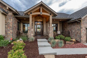 Craftsman House Plan #5631-00128 Elevation Photo