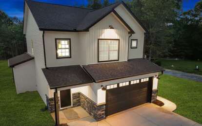 Modern Farmhouse House Plan #963-00425 Build Photo