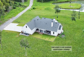 Modern Farmhouse House Plan #4534-00031 Build Photo
