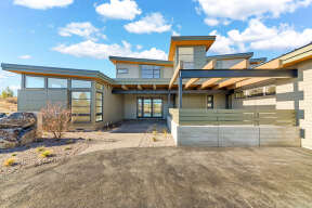 Contemporary House Plan #5829-00032 Elevation Photo