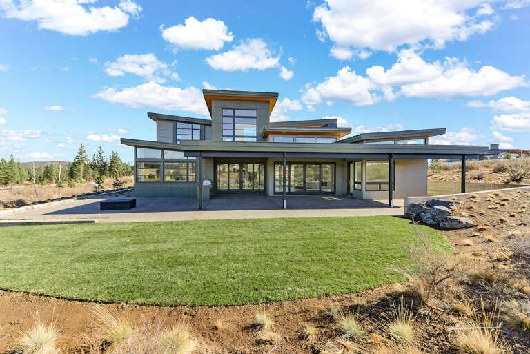 Contemporary House Plan #5829-00032 Elevation Photo