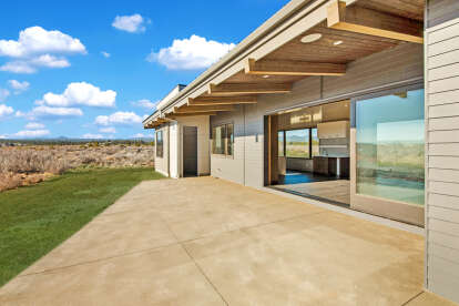 Contemporary House Plan #5829-00033 Elevation Photo