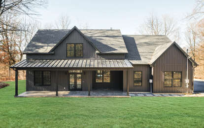 Modern Farmhouse House Plan #009-00294 Build Photo