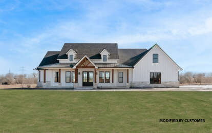 Modern Farmhouse House Plan #4534-00035 Build Photo
