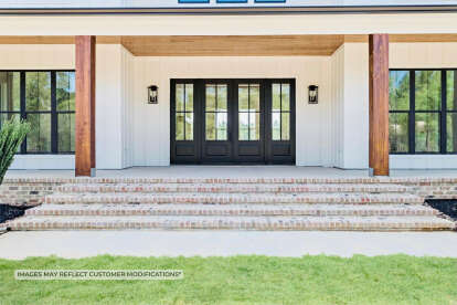 Modern Farmhouse House Plan #098-00326 Build Photo