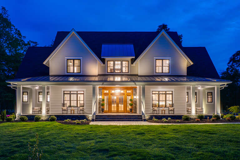Modern Farmhouse House Plan #098-00326 Elevation Photo