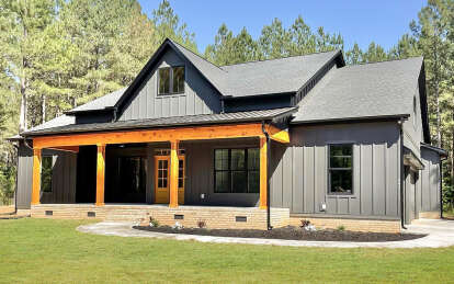 Modern Farmhouse House Plan #009-00298 Build Photo