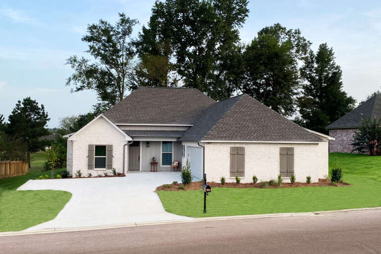 House Plan House Plan #25057 Front Elevation 