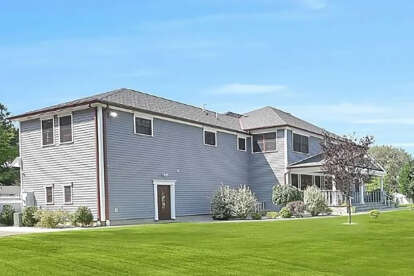 Colonial House Plan #033-00133 Elevation Photo