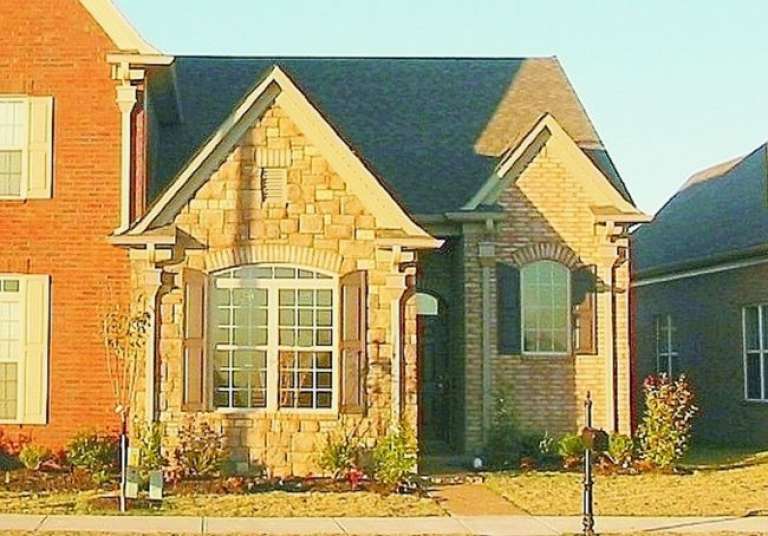 Narrow Lot House Plan #053-00250 Elevation Photo