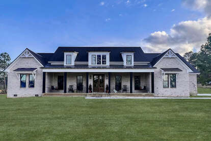 Modern Farmhouse House Plan #4534-00057 Build Photo