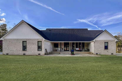 Modern Farmhouse House Plan #4534-00057 Build Photo