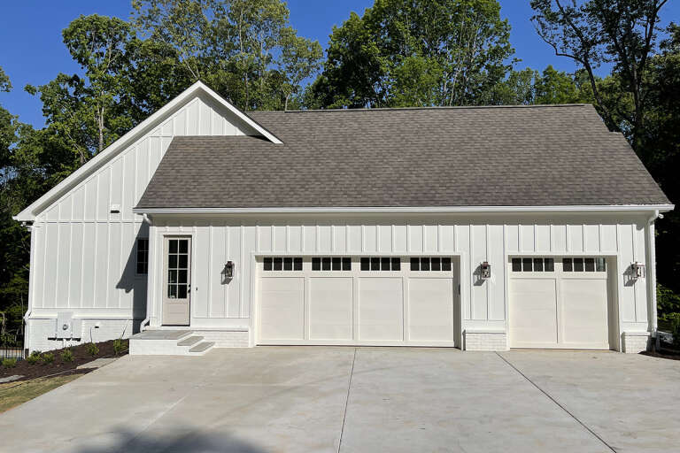 Modern Farmhouse House Plan #286-00118 Elevation Photo