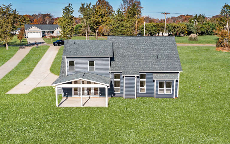 Modern Farmhouse House Plan #8594-00462 Build Photo
