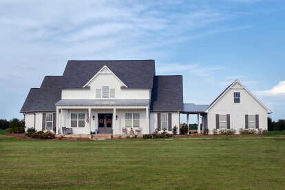 Modern Farmhouse House Plan #9279-00048 Elevation Photo