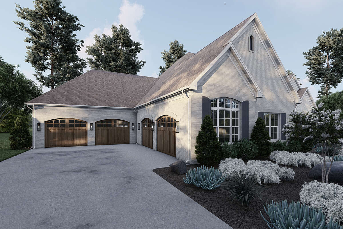 洋書 French Country Style at Home French Country Plan - 3,273 Square Feet, 4 Bedrooms, 3.5