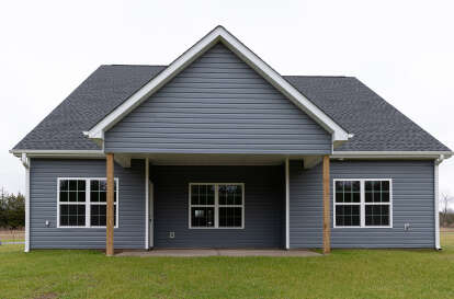 Modern Farmhouse House Plan #402-01733 Build Photo