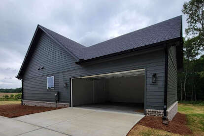 Modern Farmhouse House Plan #4534-00072 Build Photo