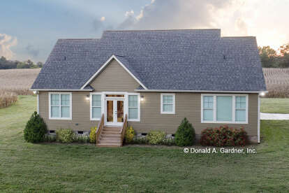 Traditional House Plan #2865-00002 Elevation Photo