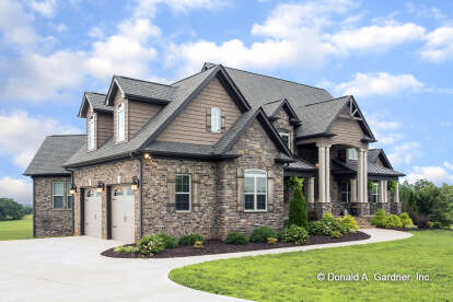 Craftsman House Plan #2865-00157 Elevation Photo