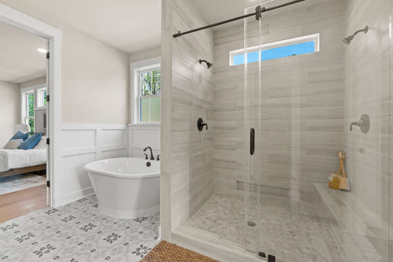 Modern Farmhouse House Plan #098-00379 Additional Photo