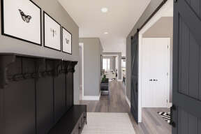 Modern Farmhouse House Plan #098-00382 Additional Photo