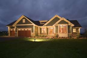 Craftsman House Plan #098-00009 Elevation Photo