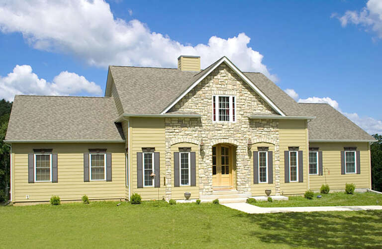 Traditional House Plan #4195-00045 Elevation Photo