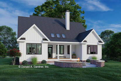 Modern Farmhouse House Plan #2865-00276 Elevation Photo