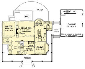 Main Floor w/ Basement Stairs Location for House Plan #2865-00303