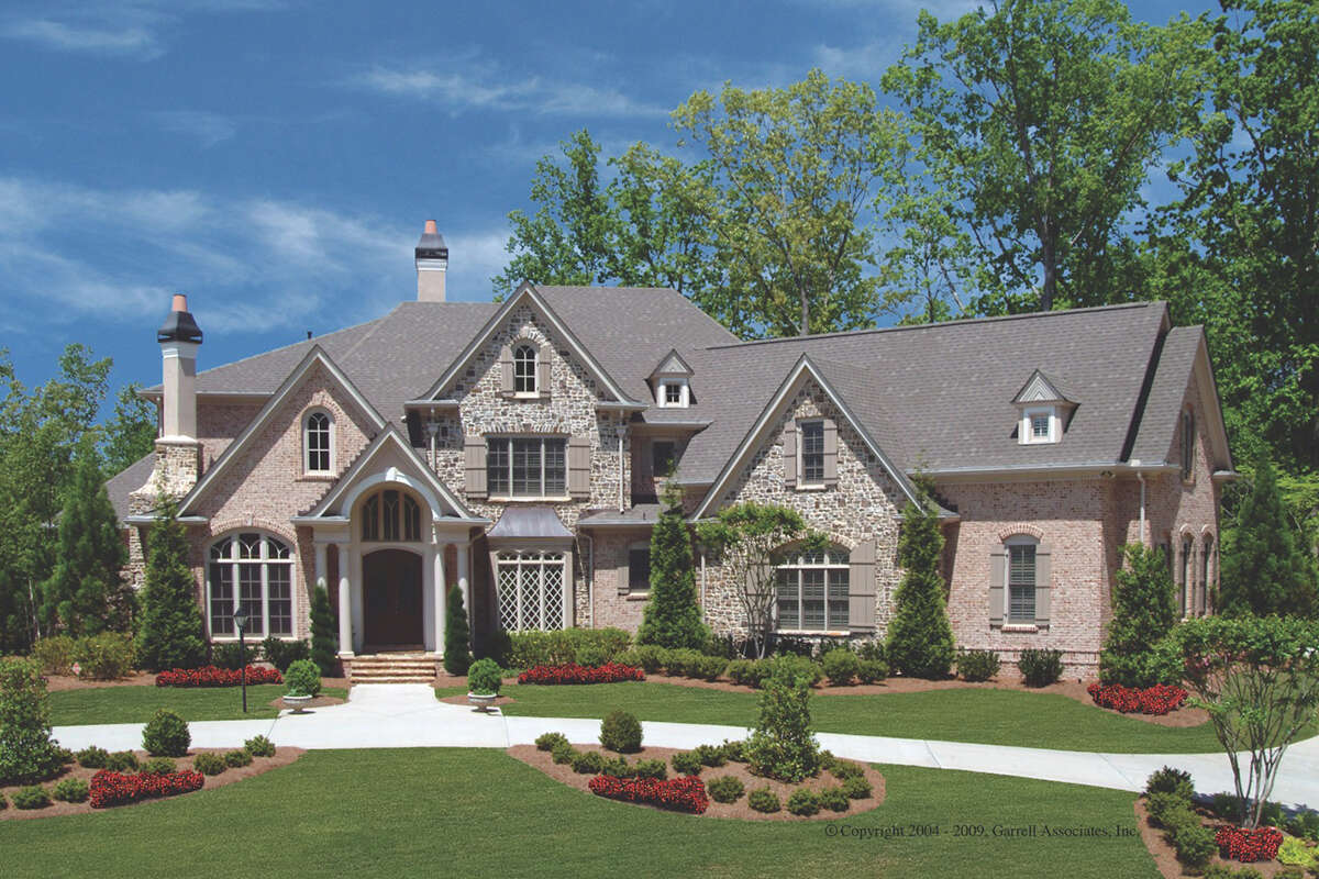 European Plan 3,937 Square Feet, 4 Bedrooms, 4.5 Bathrooms 69900310