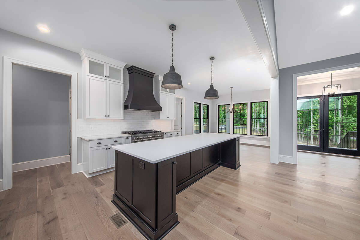 Modern Farmhouse Plan: 3,127 Square Feet, 4 Bedrooms, 3.5 Modern Farmhouse Plan: 3,127 Square Feet, 4 Bedrooms, 3.5