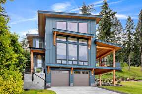 Modern House Plan #2464-00001 Elevation Photo