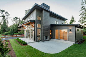Modern House Plan #2464-00004 Elevation Photo