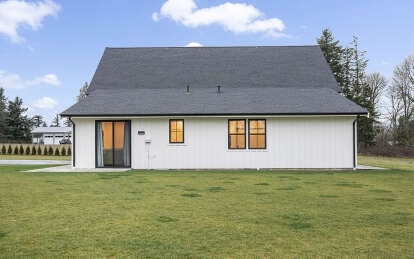 Barn House Plan #2464-00005 Build Photo