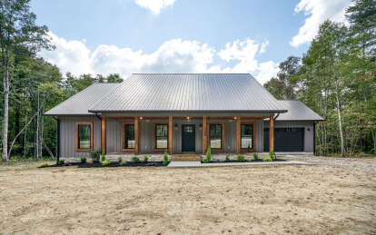 Modern Farmhouse House Plan #1776-00125 Build Photo