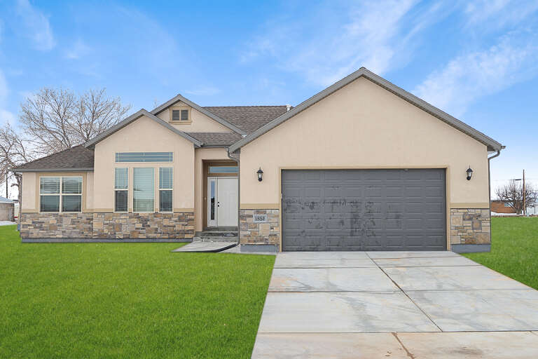 House Plan House Plan #27887 Front Elevation 