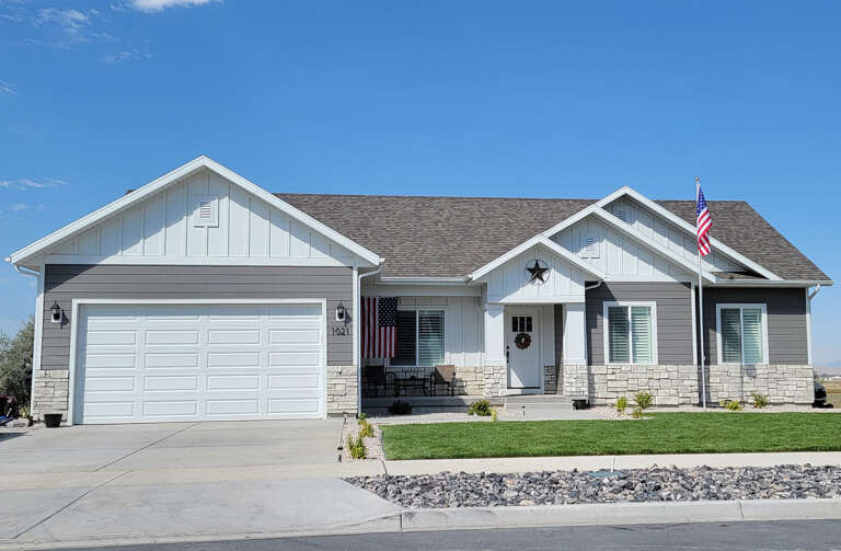 House Plan House Plan #28034 Front Elevation 
